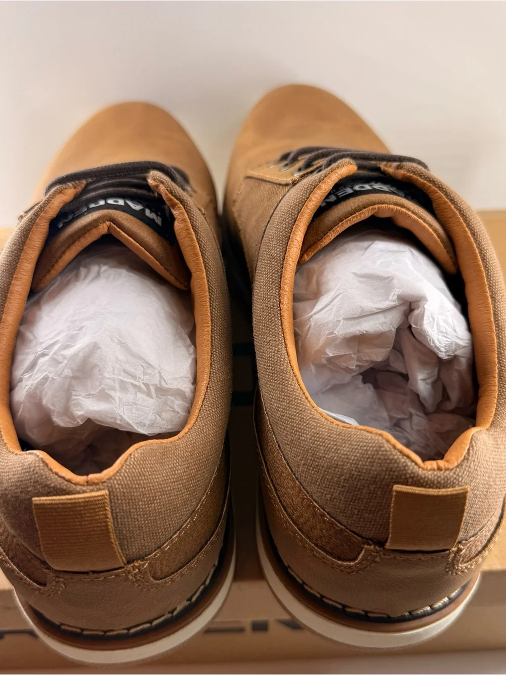 NIB Sz 8.5 Steve Madden Men's M-Landen Oxfords - Tan Nubuck NEW